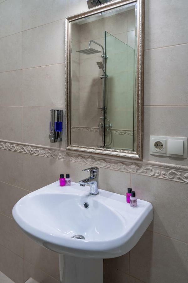 Golden Light Hotel Tbilisi Luaran gambar
